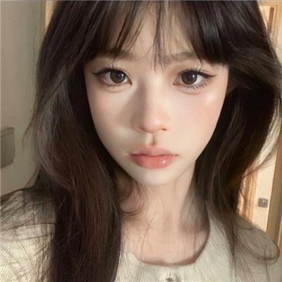 男人女人向前走